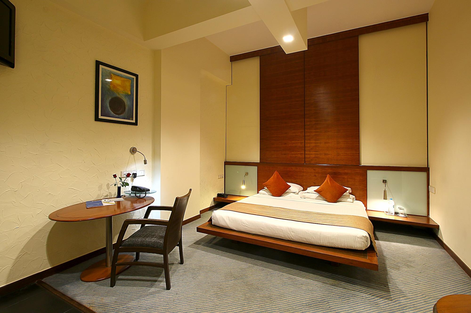 Hotel Studio Estique Пуне Екстер'єр фото
