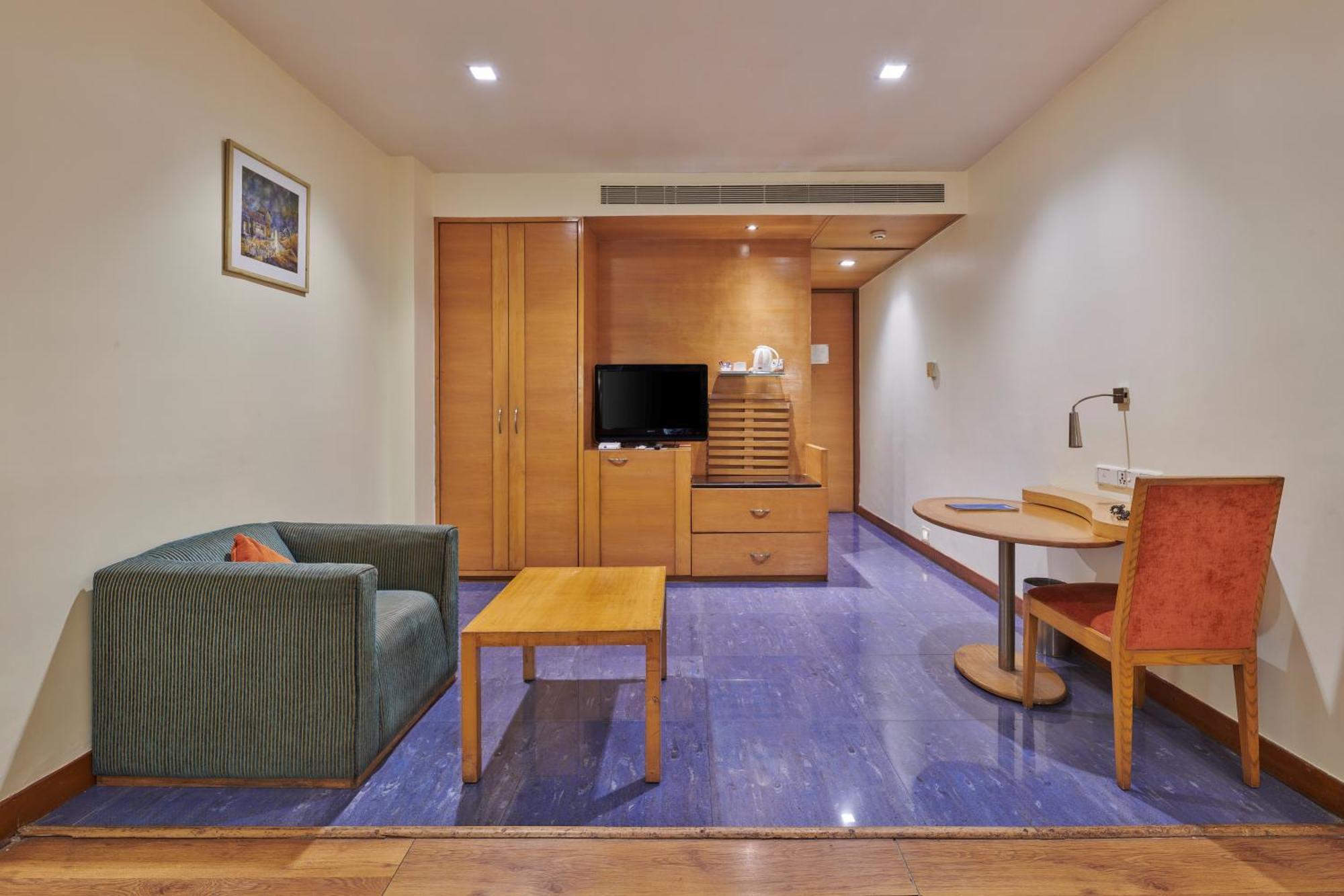 Hotel Studio Estique Пуне Екстер'єр фото