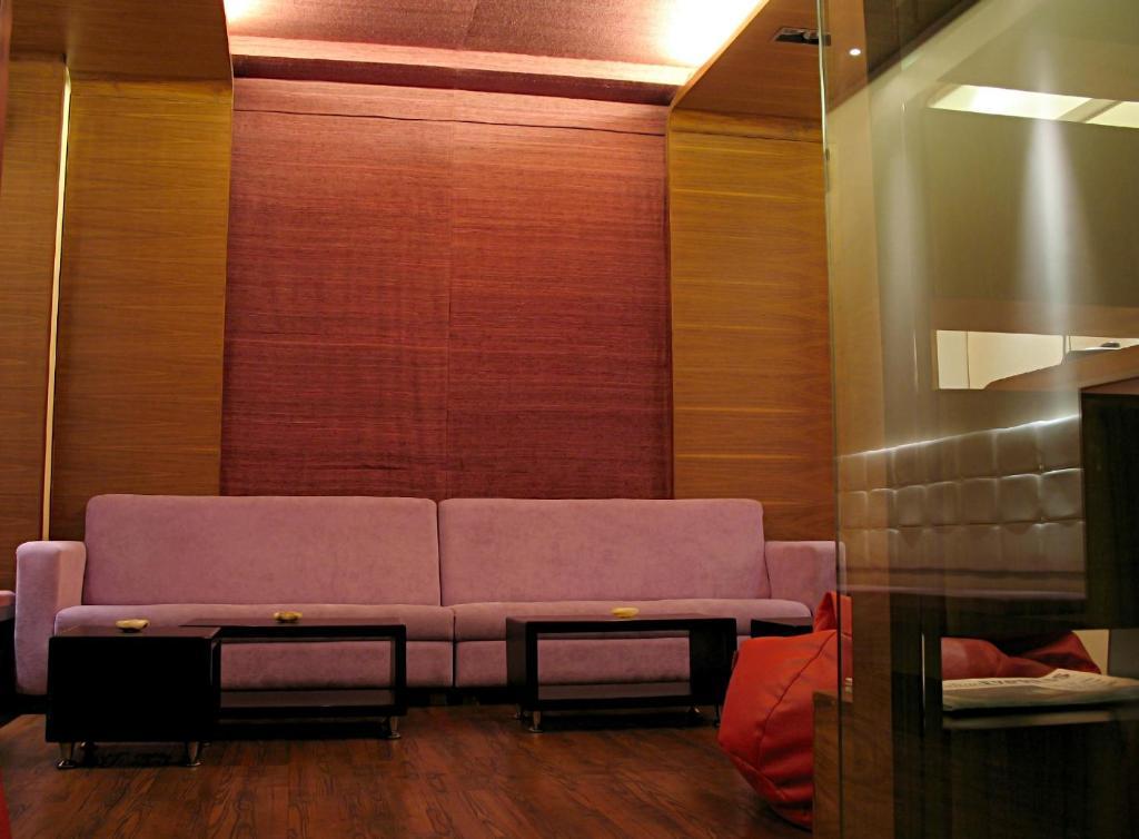 Hotel Studio Estique Пуне Екстер'єр фото